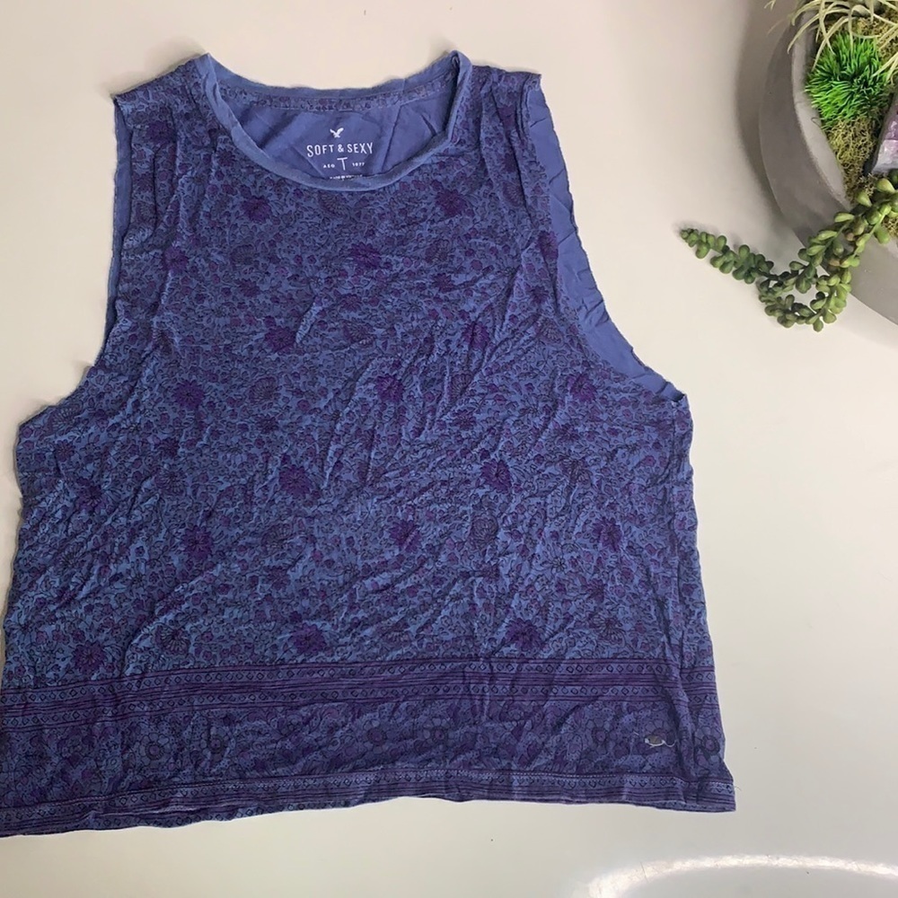 AEO sleeveless floral purple blue muscle tank medium blue women’s